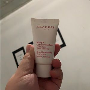 🌴 Clarins Paris Skin-Smoothing Eye Mask